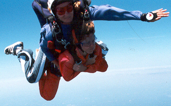 skydive28.11.02.jpg